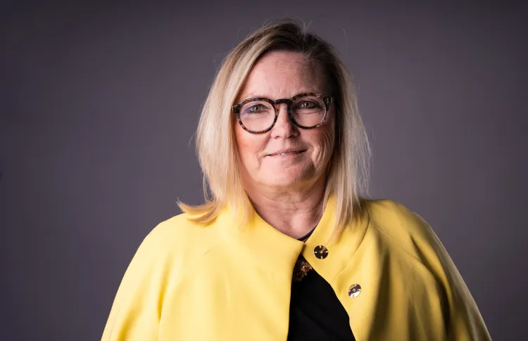 Portraitbild von Kathrin Tarricone